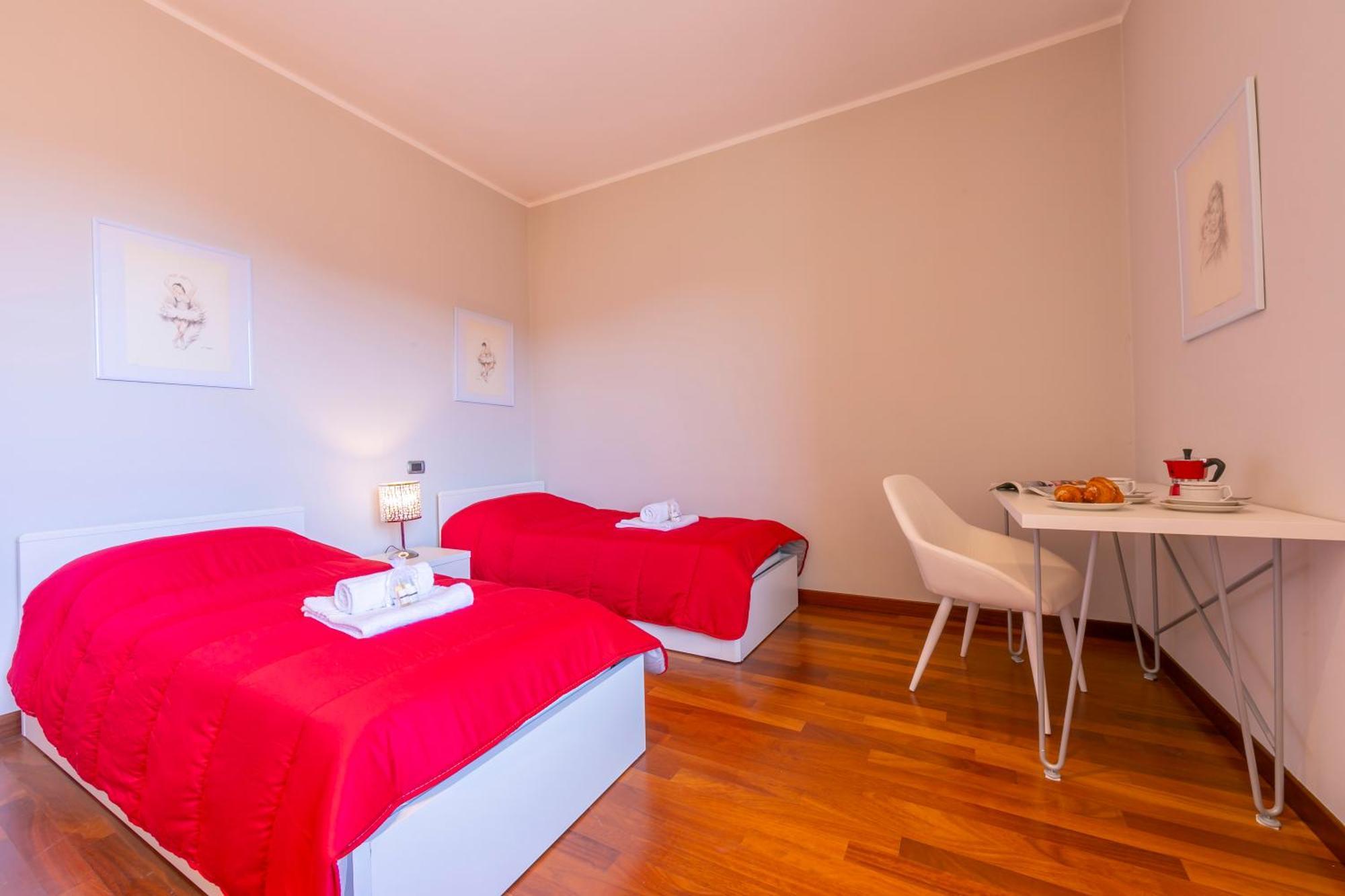 Appartamento Il Golfo Lake View - Happy Rentals Laveno Εξωτερικό φωτογραφία